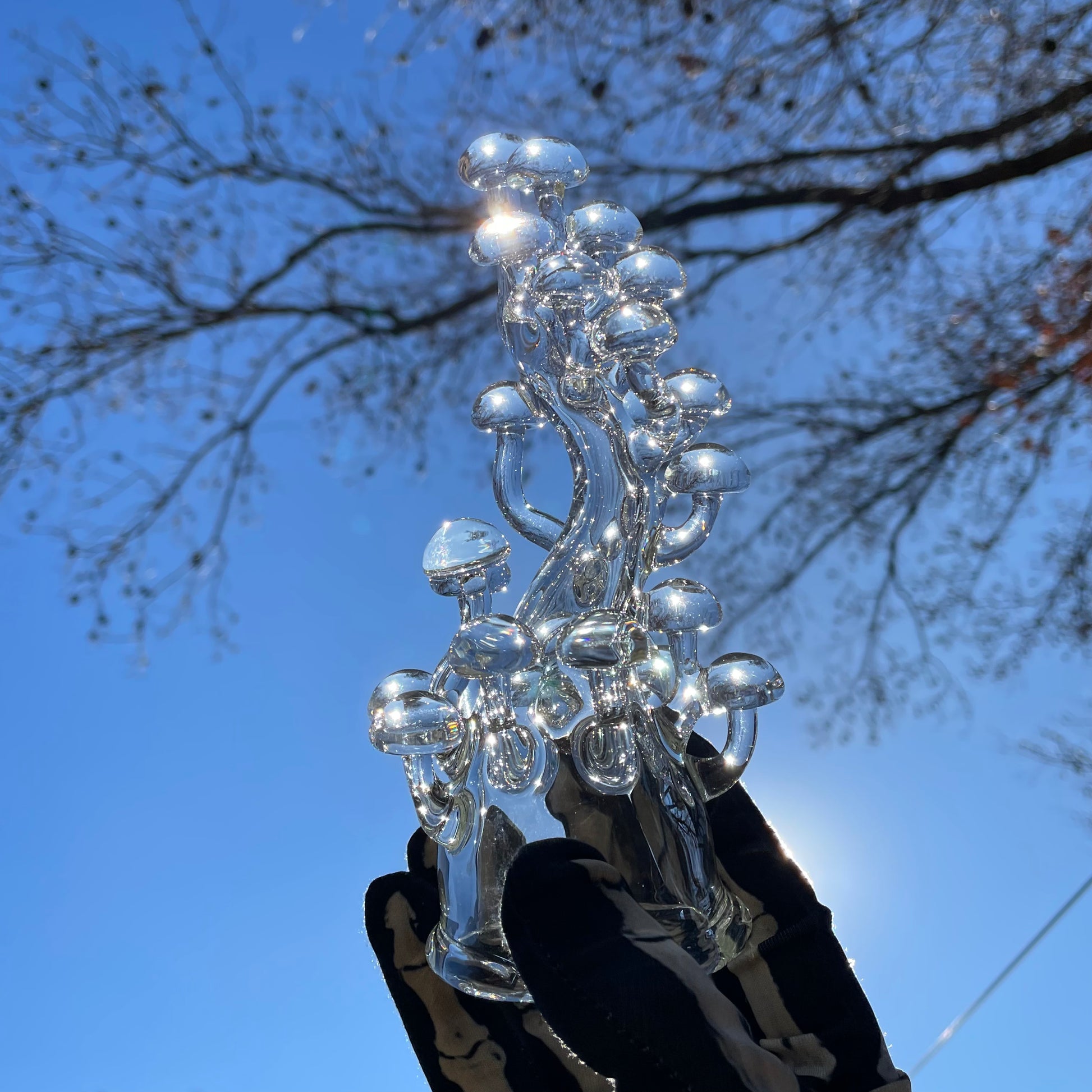 TALL CLEAR GLASS MUSHROOM SCULPTURE detail view - premium glass art