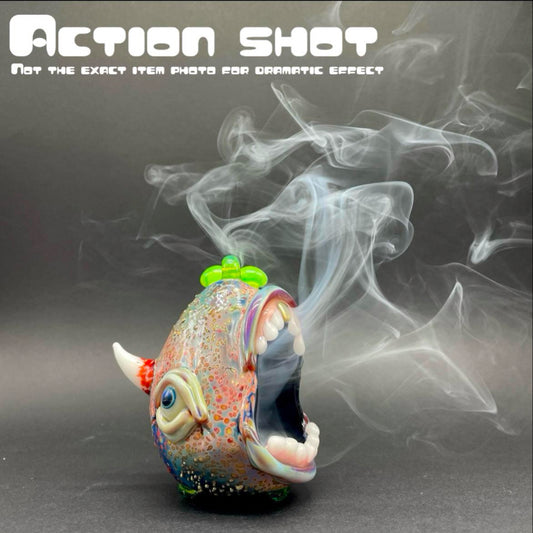 Screaming incense burner detail view - premium glass art