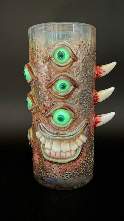 pint glass craftsmanship - artisan glass work