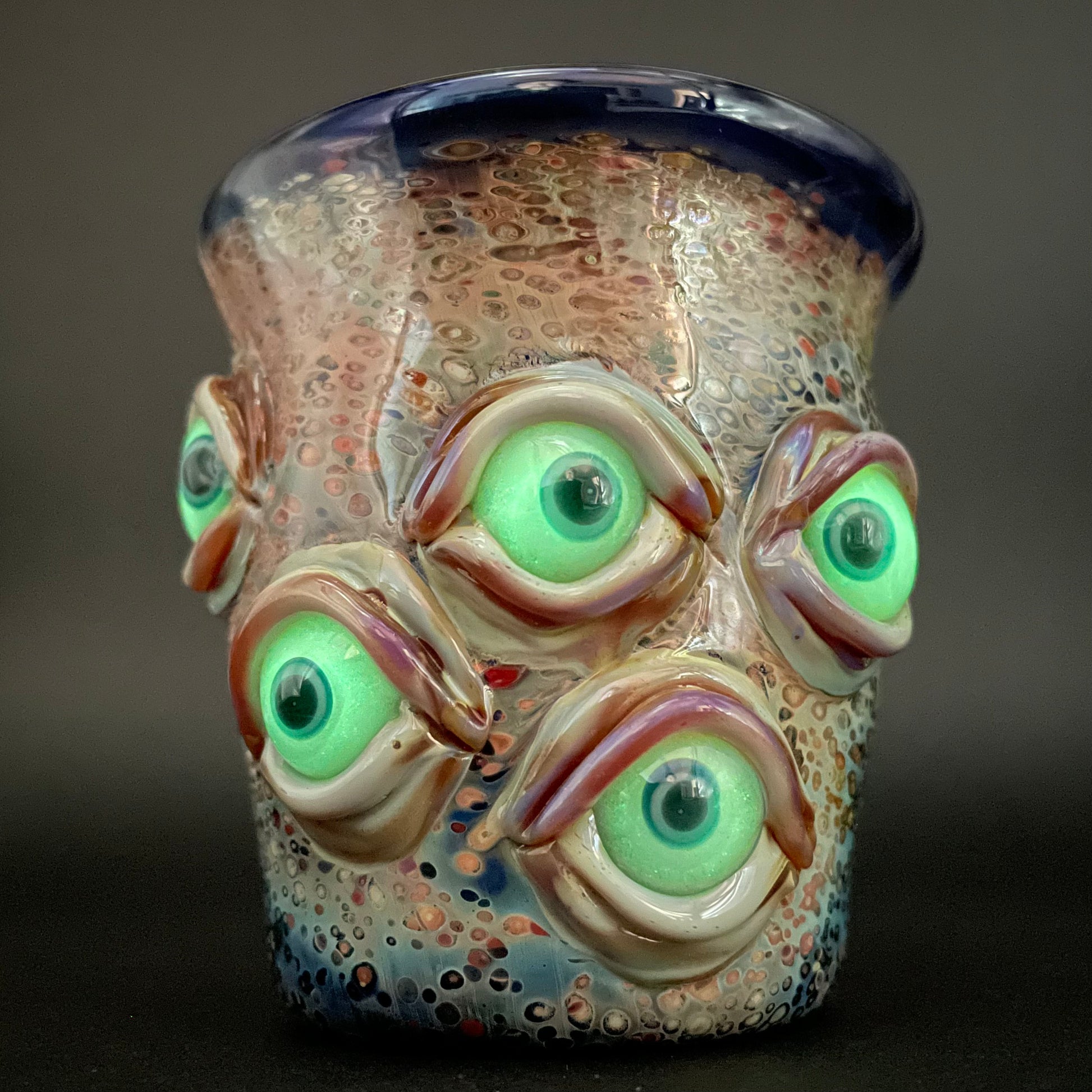 Artisan glass Blown Glass Tasty tea cup - detailed craftsmanship