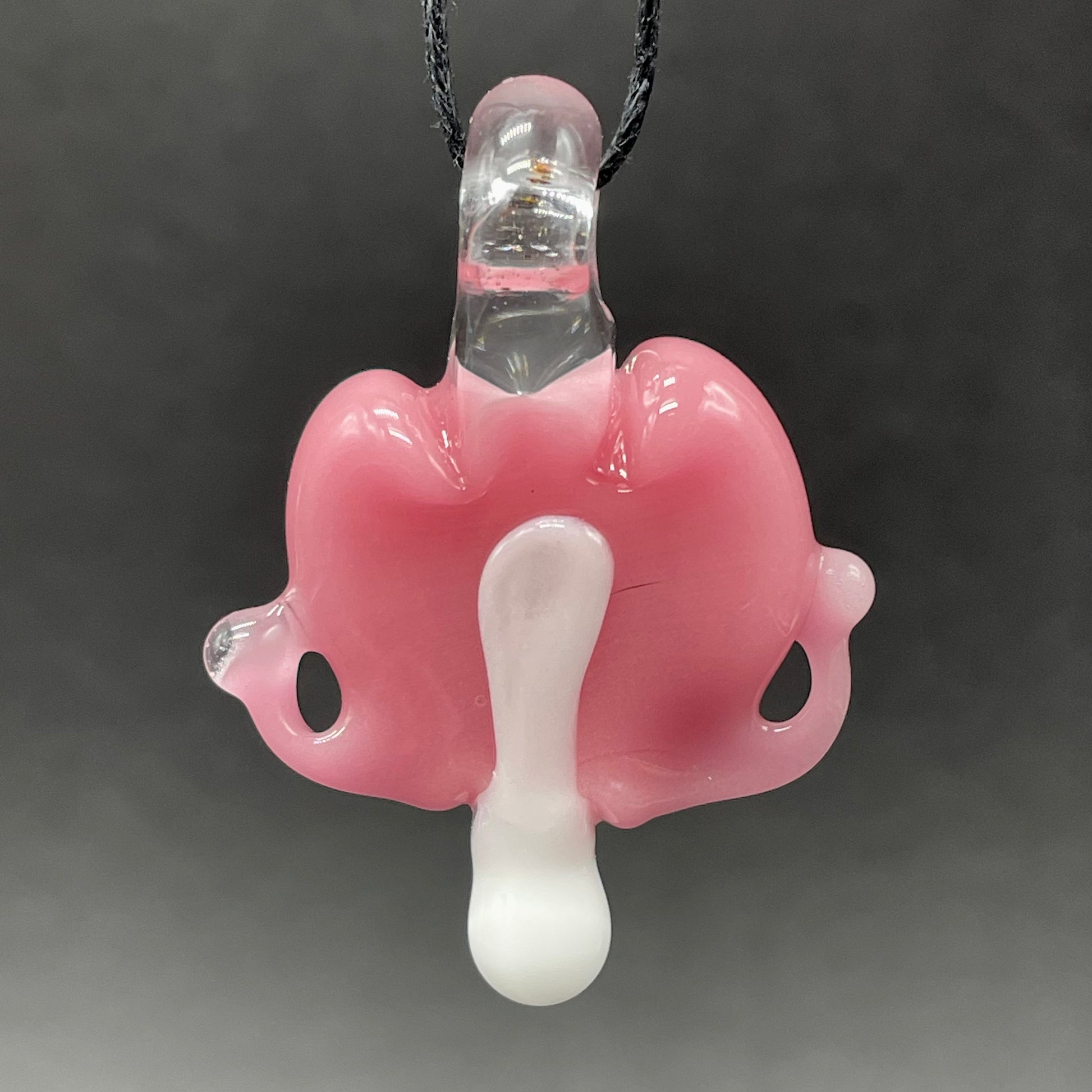 Artisan glass bleeding heart pendant - detailed craftsmanship