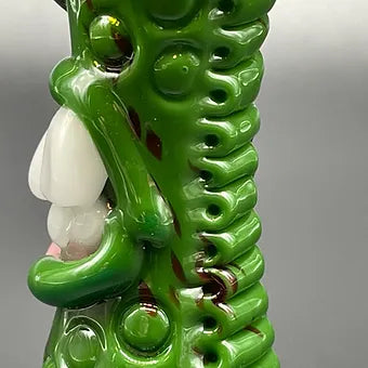 Shamrock Chillum craftsmanship - artisan glass work