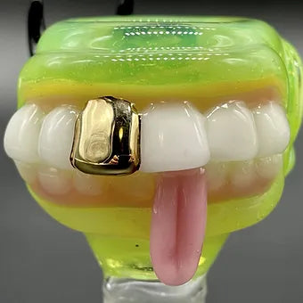 Artisan glass 14mm Green Slime 4 Hole Slide - detailed craftsmanship