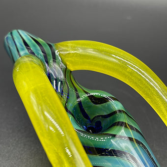 Yellow Horn Antelope Pipe by Leviathan Glass - artisan detail