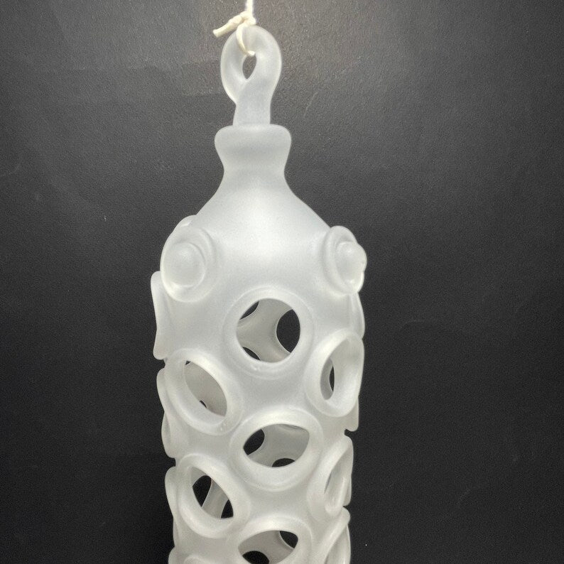 Glass claw sculpture by Leviathan Glass - artisan detail