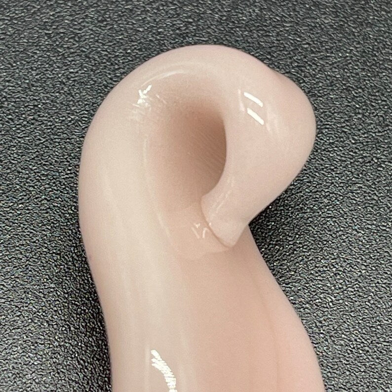 Artisan glass Glass mushroom Tongue pendant - detailed craftsmanship