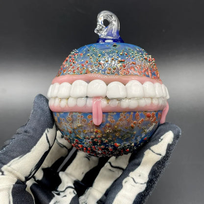Too many teeth ornament detail view - premium glass art