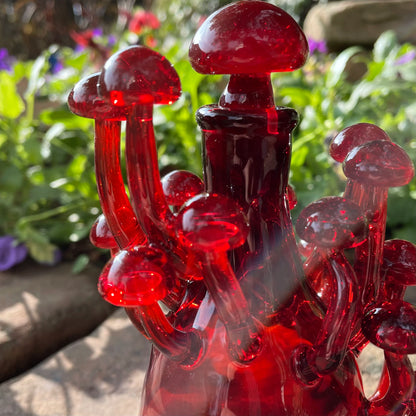 Red mushroom decanter by Leviathan Glass - artisan detail