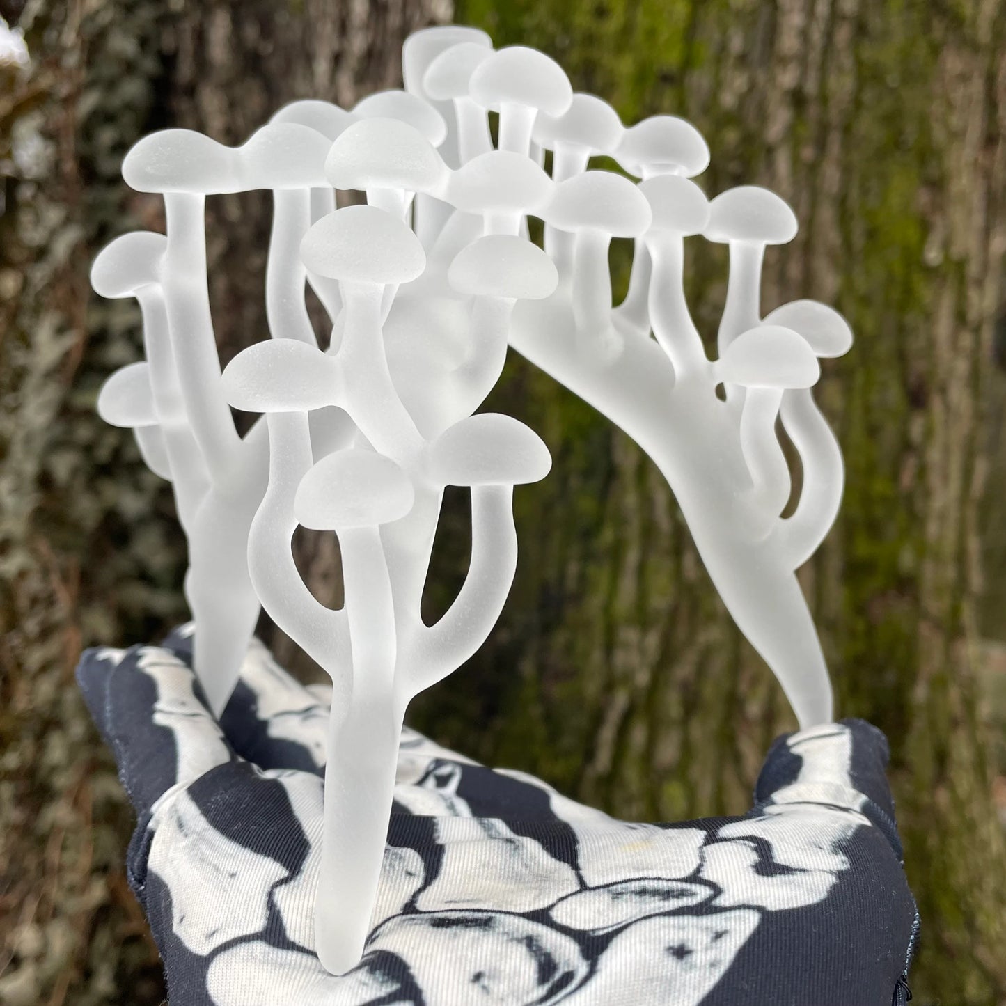Glass mushroom sculpture by Leviathan Glass - artisan detail
