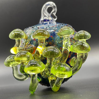 Artisan glass Green mushroom cluster ornament - detailed craftsmanship
