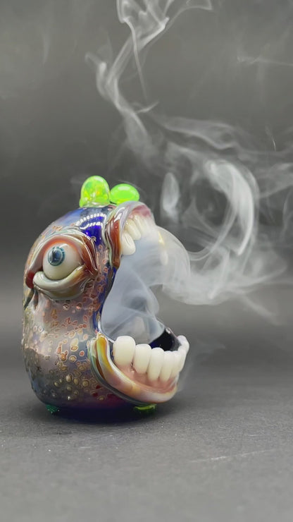 Screaming incense burner